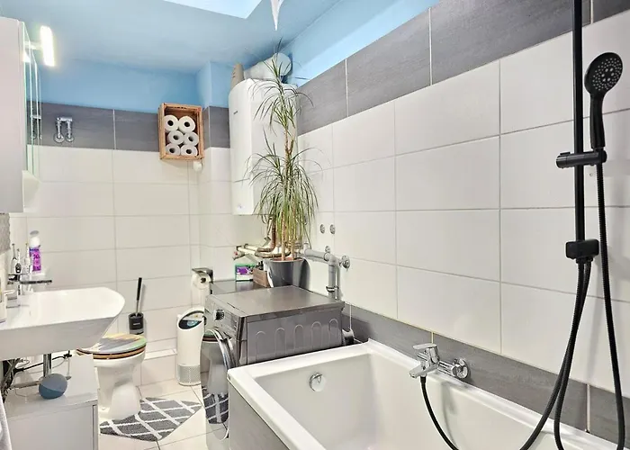 Habitación en casa particular Doppelzimmer 1 I Geteiltes Bad&küche I Mit Dem Nur 4 Min Bis Zum Hauptbahnhof