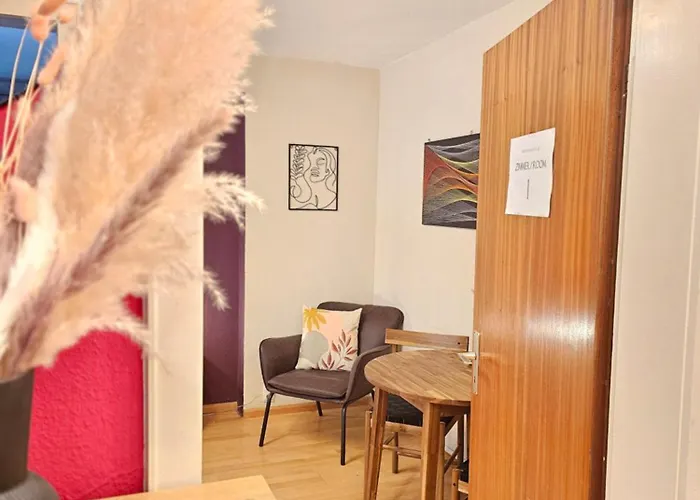 Habitación en casa particular Doppelzimmer 1 I Geteiltes Bad&küche I Mit Dem Nur 4 Min Bis Zum Hauptbahnhof *